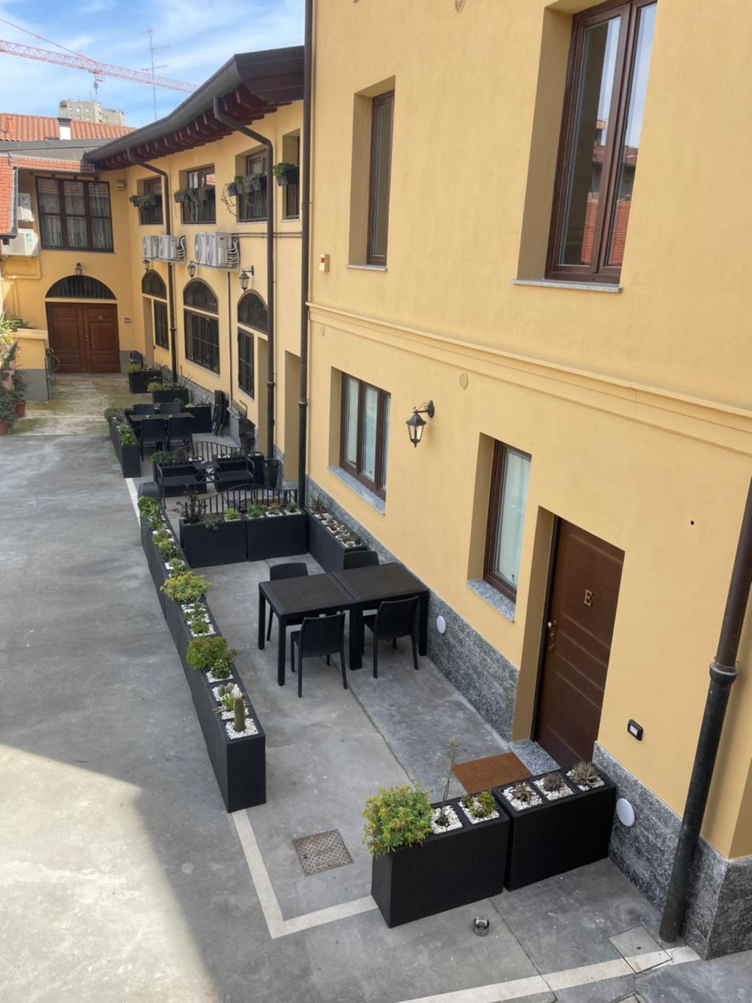 米兰Residenze Niguarda公寓式酒店 外观 照片
